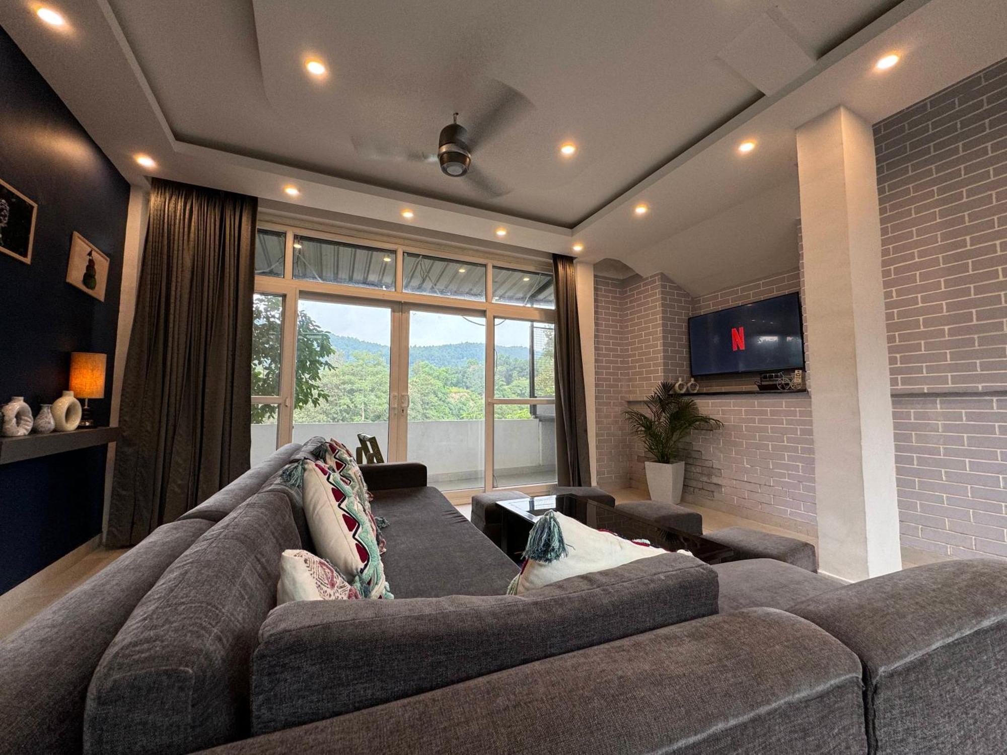 Saraiville- Luxury Riverside Cottages Дехрадун Экстерьер фото